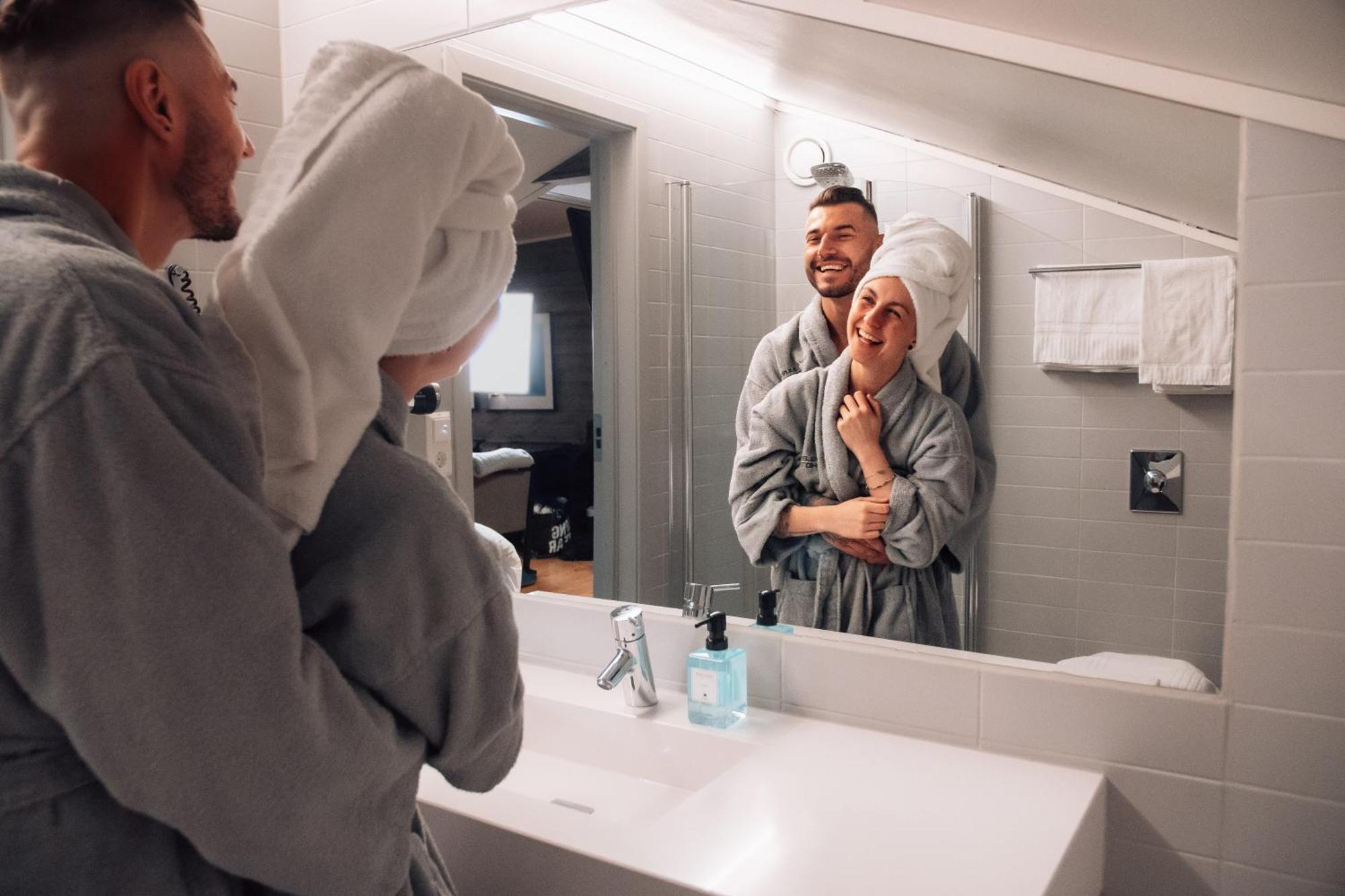 Svalbard Hotell | Polfareren Longyearbyen Kültér fotó