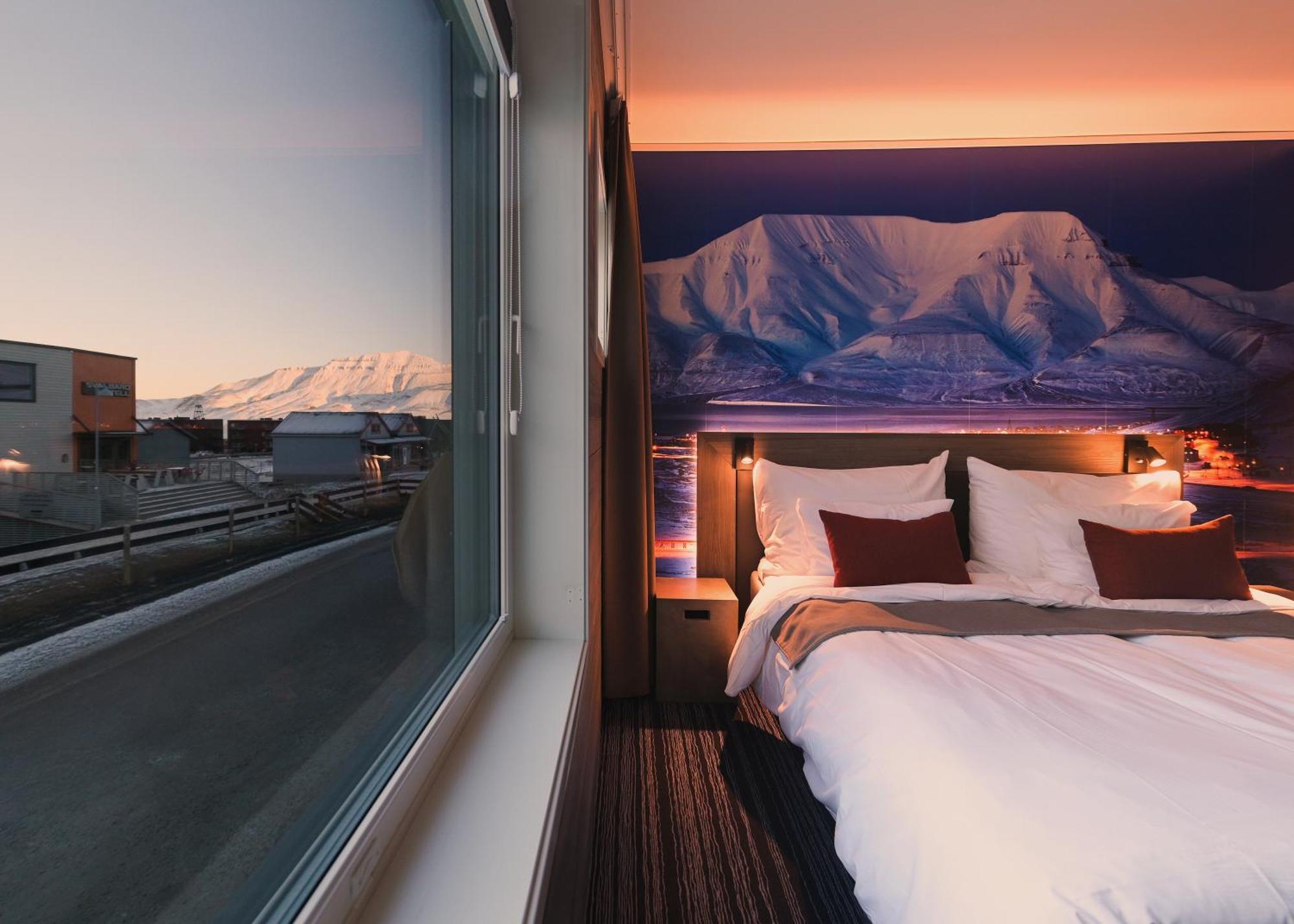 Svalbard Hotell | Polfareren Longyearbyen Kültér fotó