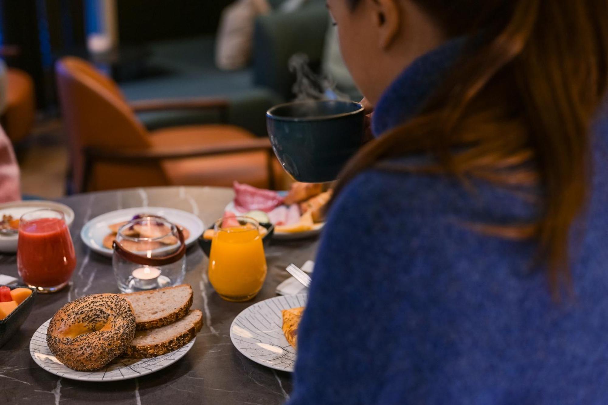 Svalbard Hotell | Polfareren Longyearbyen Kültér fotó