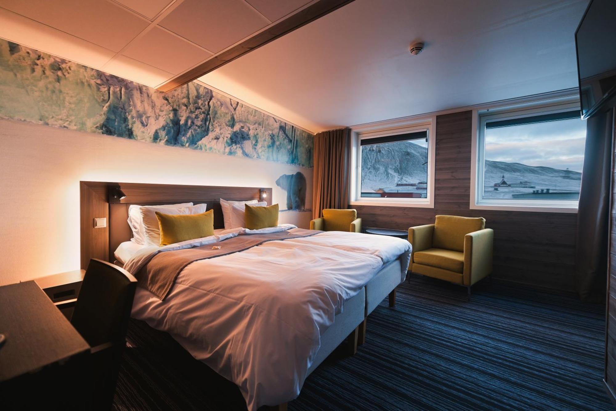 Svalbard Hotell | Polfareren Longyearbyen Kültér fotó