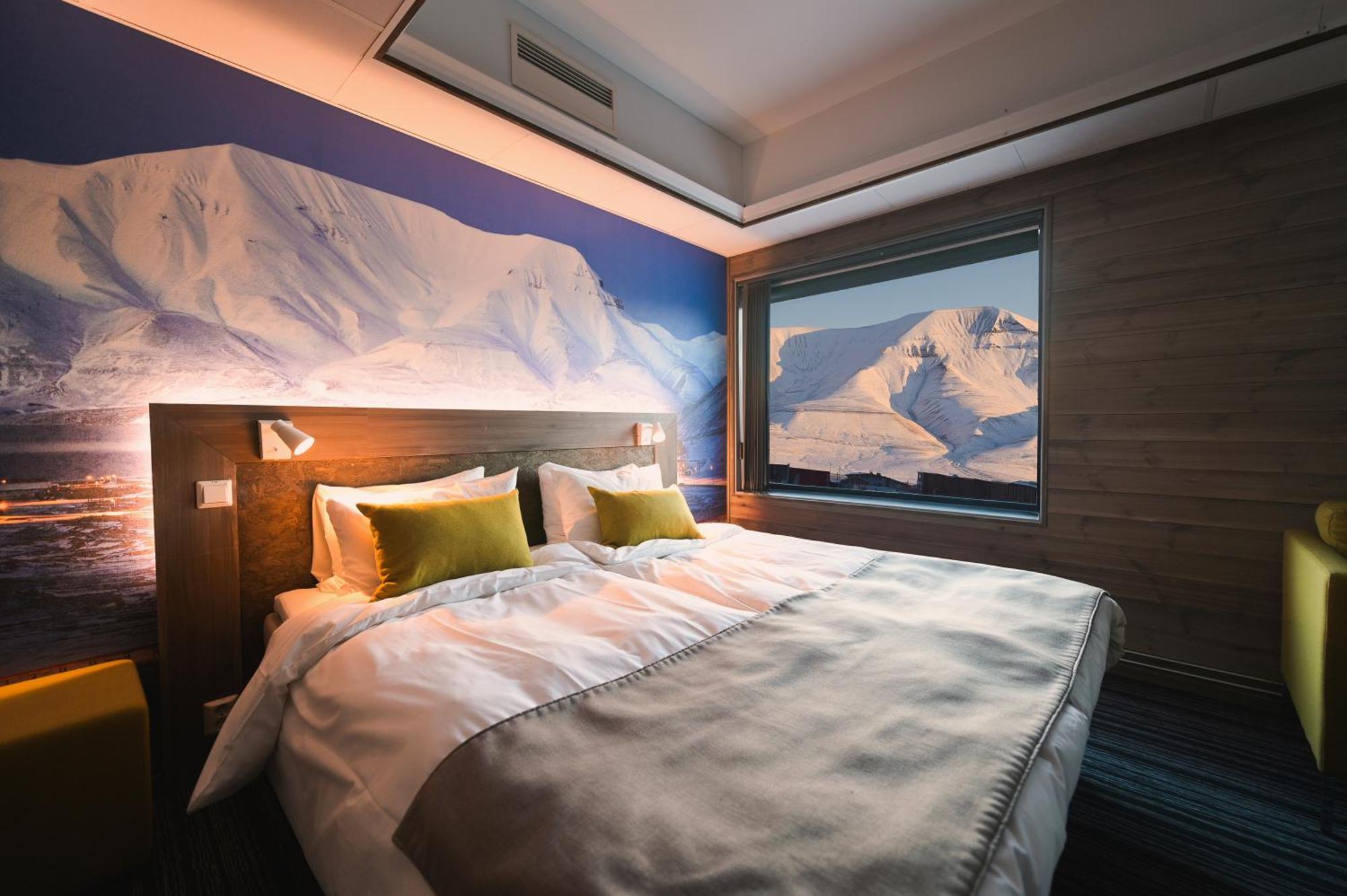 Svalbard Hotell | Polfareren Longyearbyen Kültér fotó