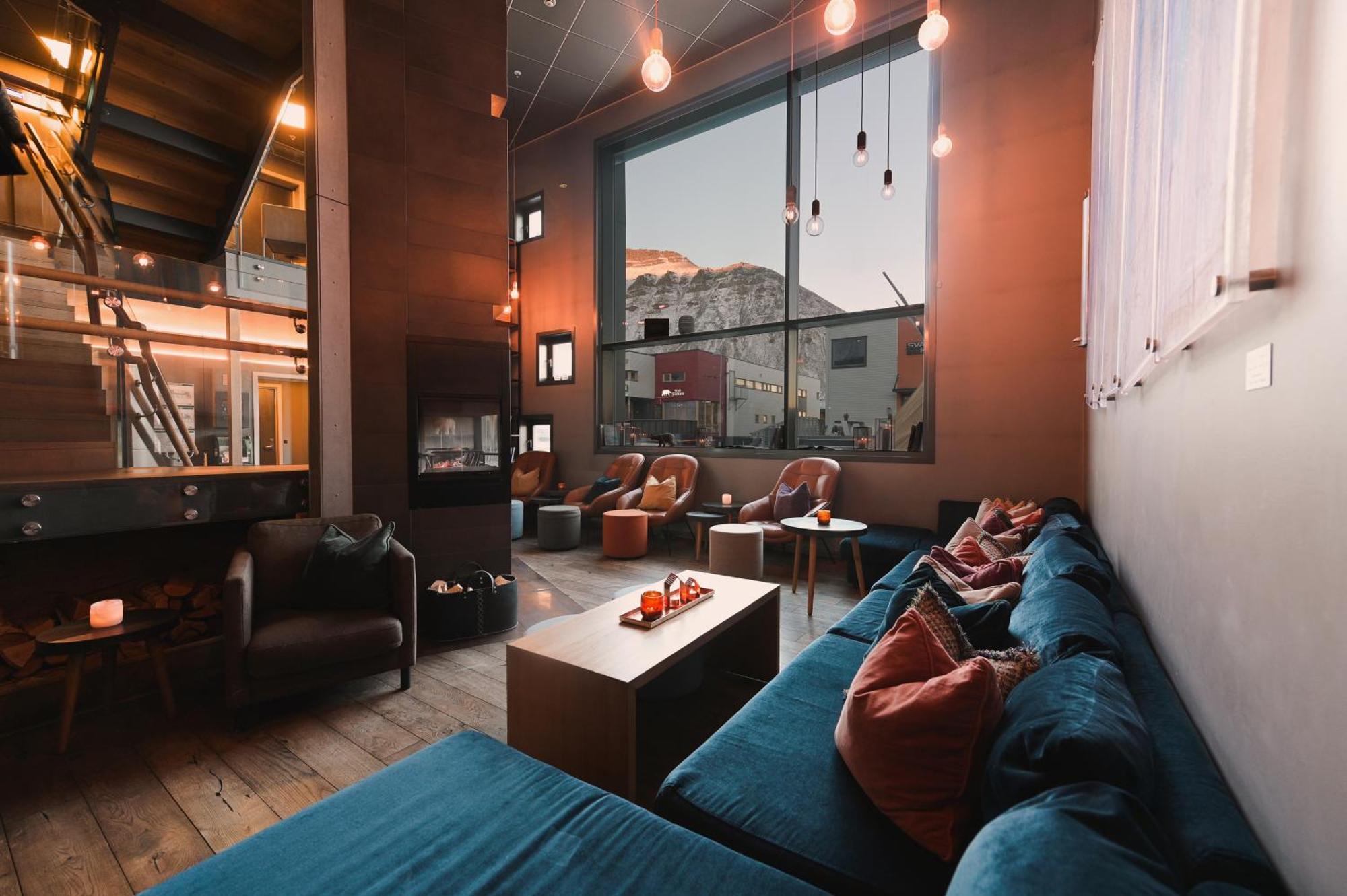 Svalbard Hotell | Polfareren Longyearbyen Kültér fotó