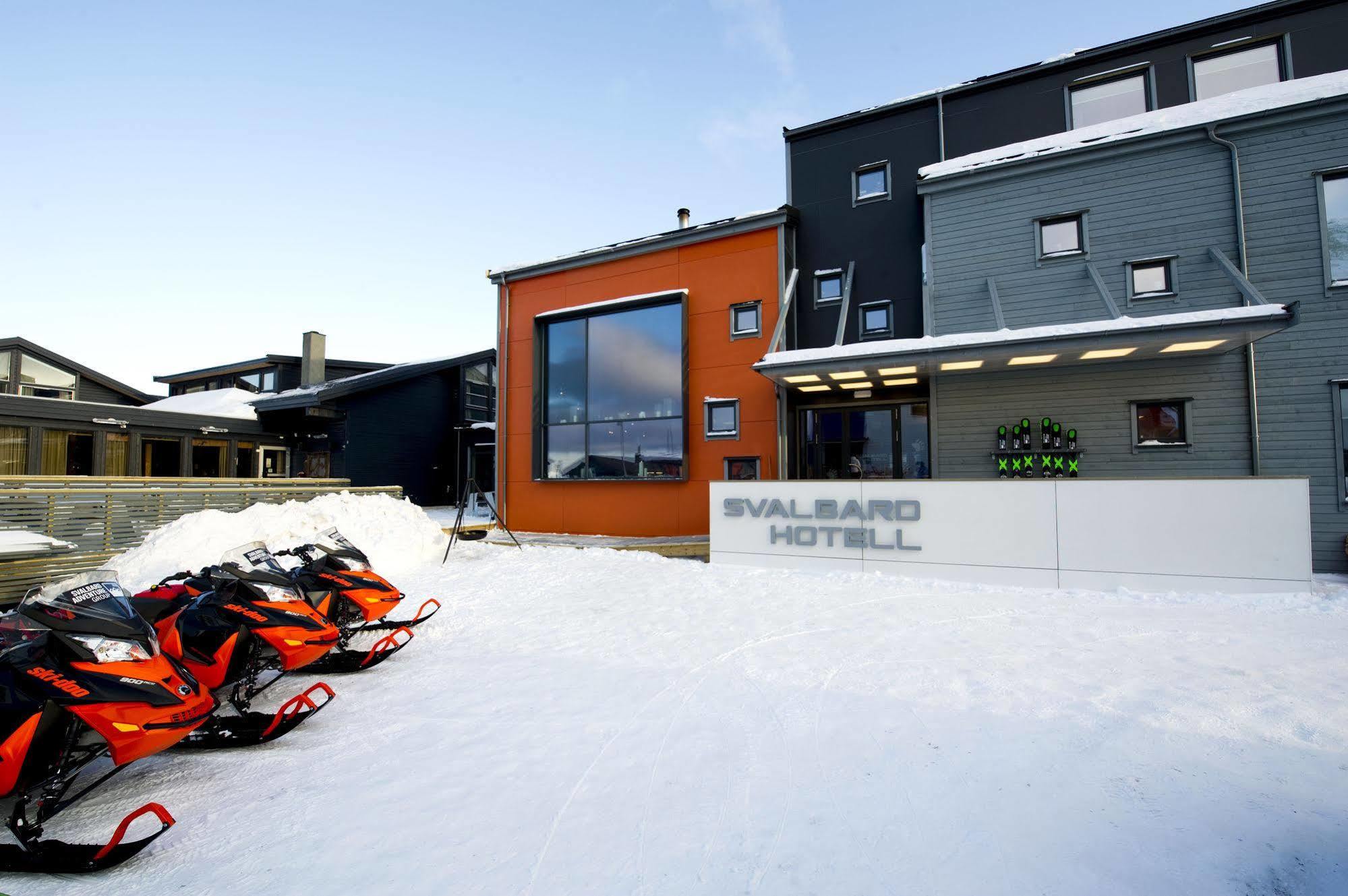 Svalbard Hotell | Polfareren Longyearbyen Kültér fotó